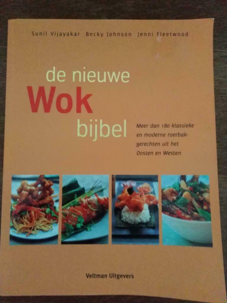 De nieuwe wok bijbel, Boeken, Kookboeken, Ophalen of Verzenden, Zo goed als nieuw