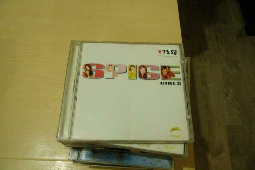 spice girls, Enlèvement ou Envoi