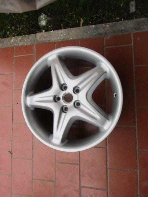 Roue arrière 10x18 pour Ferrari 355, Utilisé, Jante(s)