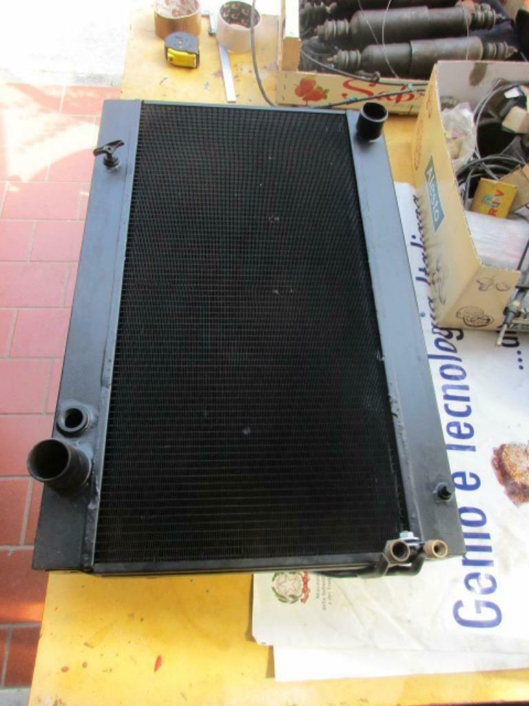 Radiateur Ferrari 308, Enlèvement ou Envoi, Révisé, Ferrari