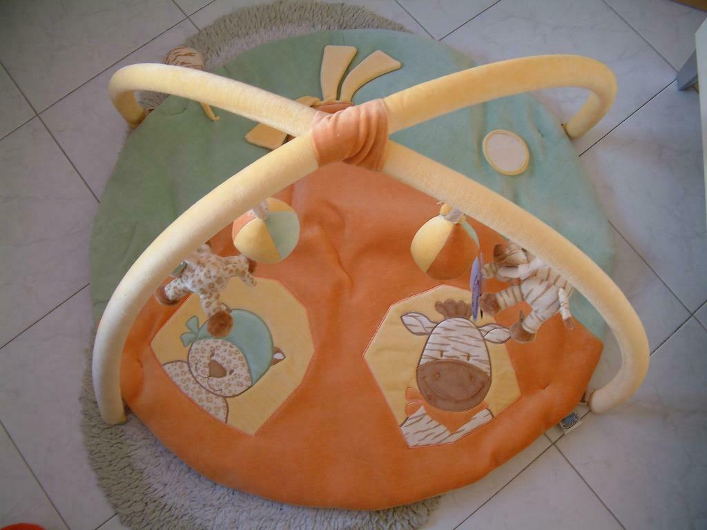 tapis eveil COLLECTION leo zimbo NOUKIES, Enfants & Bébés, Enlèvement, Utilisé
