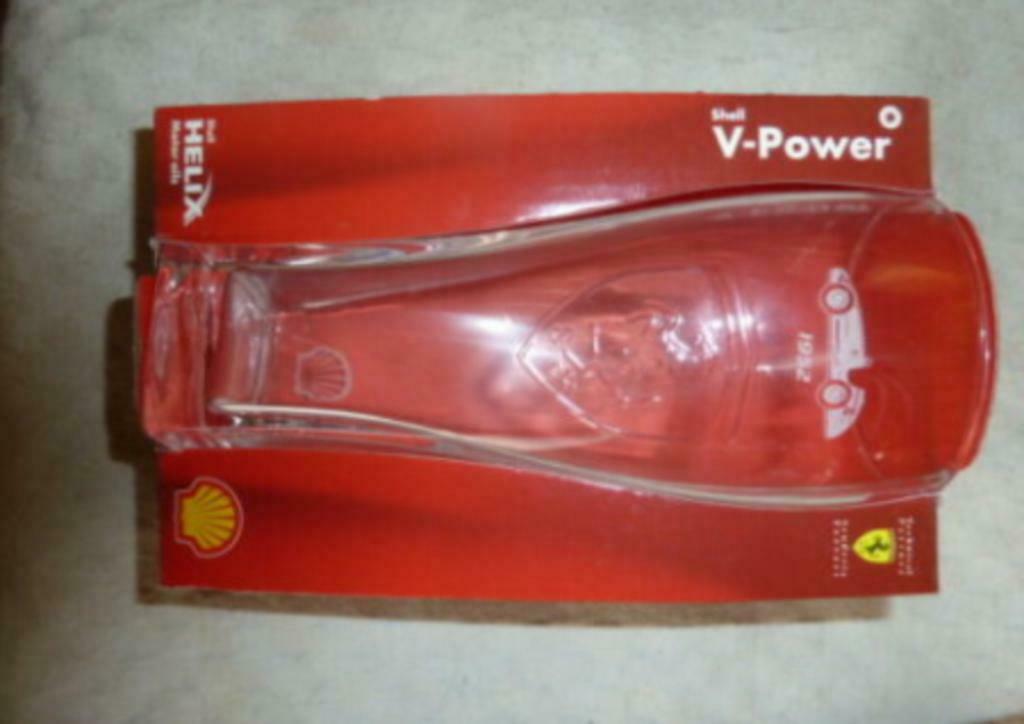 #D glas ' FERRARI 1952 TIPO 500 ' origineel nieuw in doos, Collections, Verres & Petits Verres, Enlèvement ou Envoi, Neuf, Autres types