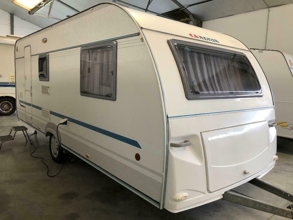 Adria Altea 542 PK - lit superposé - MOVER, Caravanes & Camping, Entreprise, Jusqu'à 6, 5 à 6 mètres, Siège standard