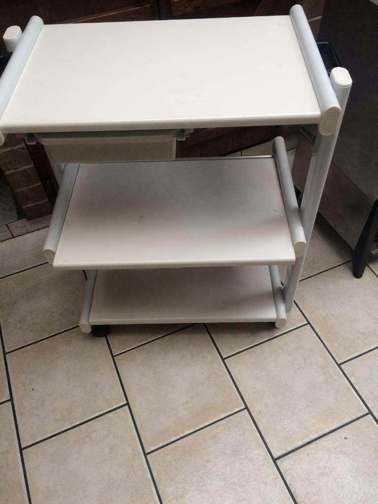 DESSERTE POUR INSTITUT, Maison & Meubles, Enlèvement