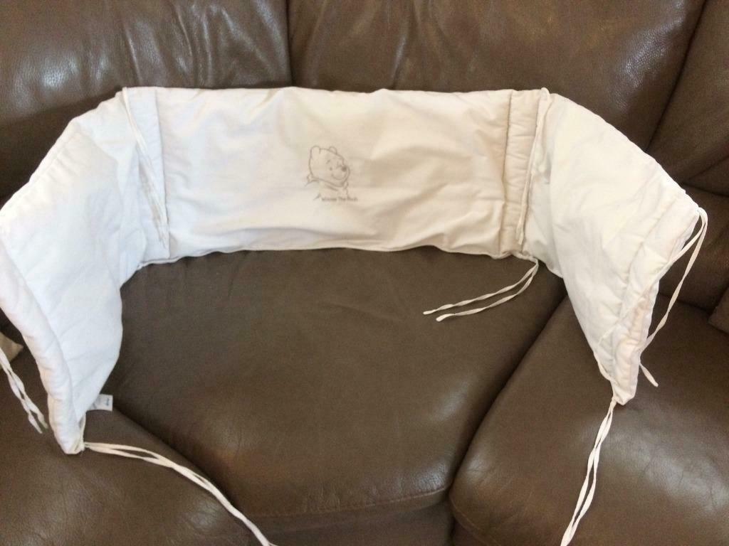 Tour de lit « Winnie The Pooh », Enfants & Bébés, Enlèvement ou Envoi, Comme neuf, Blanc, Garçon ou Fille