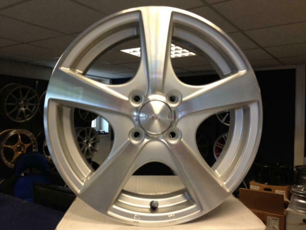 NIEUWE 15 inch 4x100 zilver polish aluminium sportwielenset, Autos : Pièces & Accessoires, Enlèvement ou Envoi, Neuf, Opel