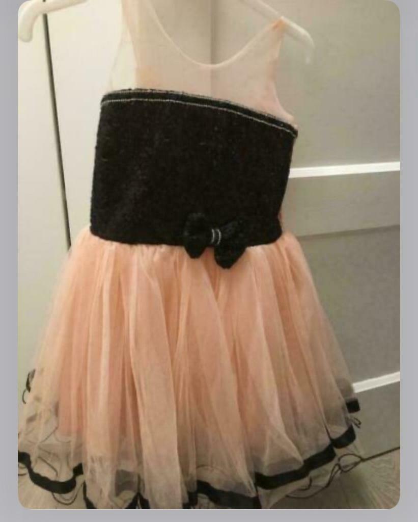 Mooie meisjes feestjurk , bruidsjurk maat 122-128-134, Ophalen of Verzenden, Zo goed als nieuw, Meisje