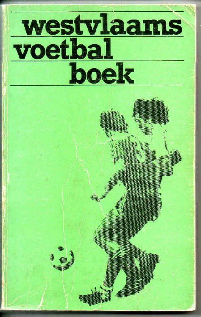 boek sport West Vlaams voetbalboek, Ophalen of Verzenden, Gelezen, Balsport