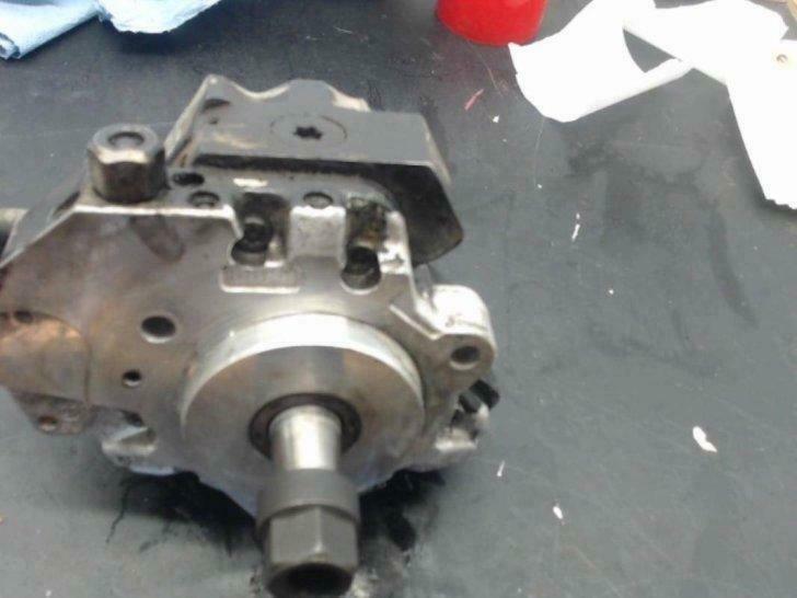 pompe  a  haute  prssion bmw e46 0445010045, Gebruikt, BMW