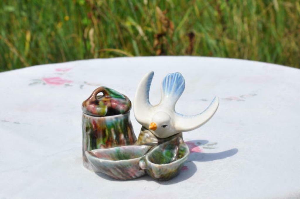 § saleron en barbotine a la mouette, Antiquités & Art, Enlèvement ou Envoi