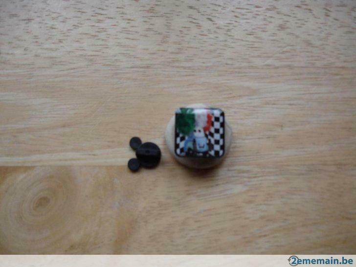Pin’s Disney Pixar Cars N°22, Neuf, Insigne ou Pin's