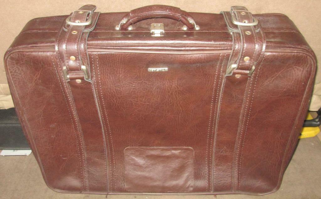 valies in bruin leder, Handtassen en Accessoires, Tassen | Reistassen en Weekendtassen, Gebruikt, Bruin, Ophalen