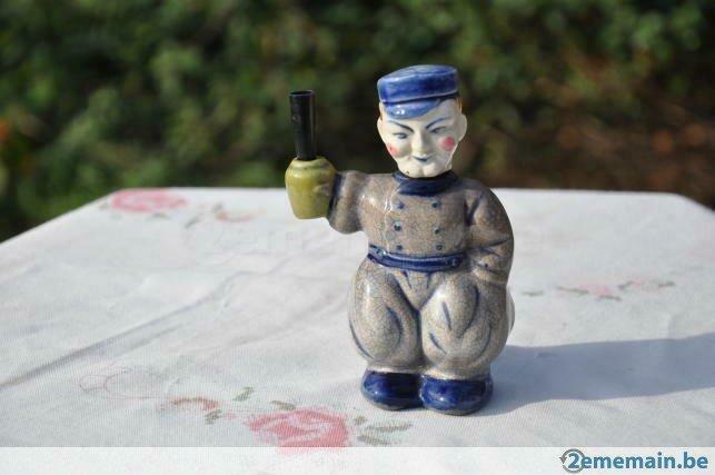 carafe en faience garde champêtre