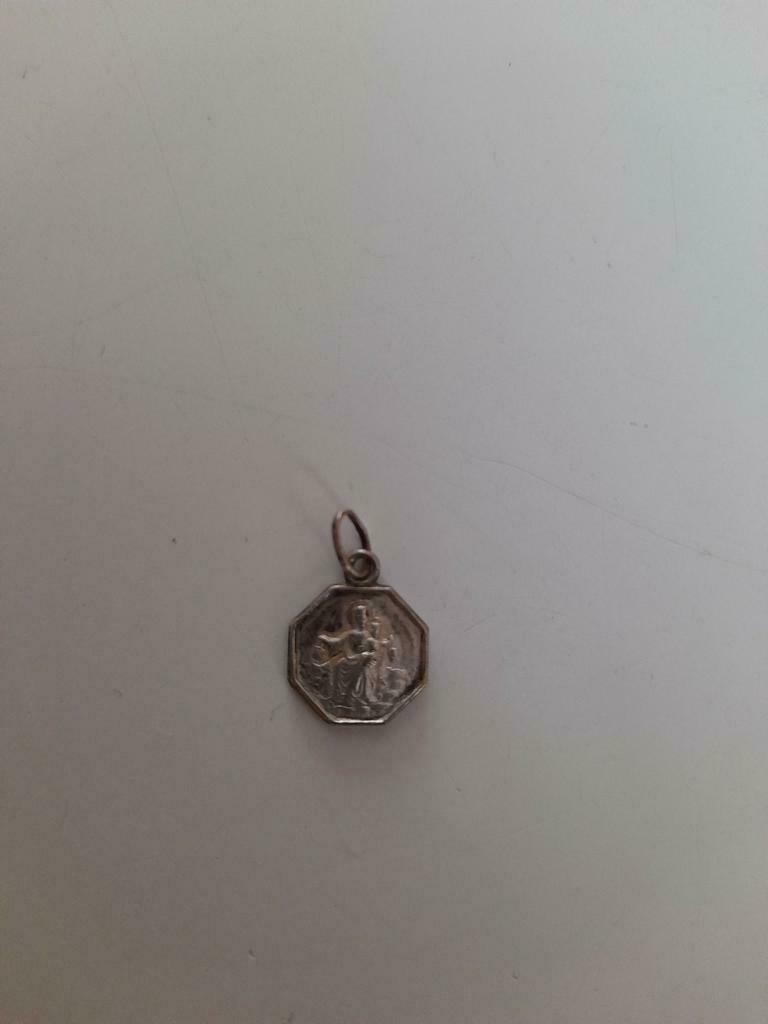 Vierge à l'enfant, Enlèvement ou Envoi, Utilisé