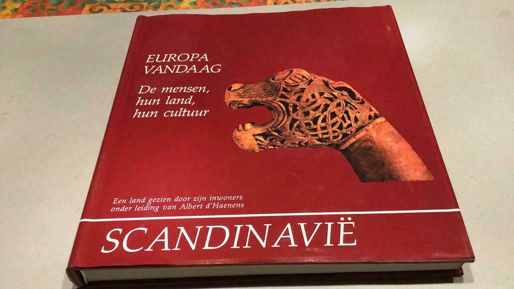 Artis historia L'Europe aujourd'hui (zk5), Enlèvement ou Envoi, Comme neuf, Artis Historia, Livre d'images