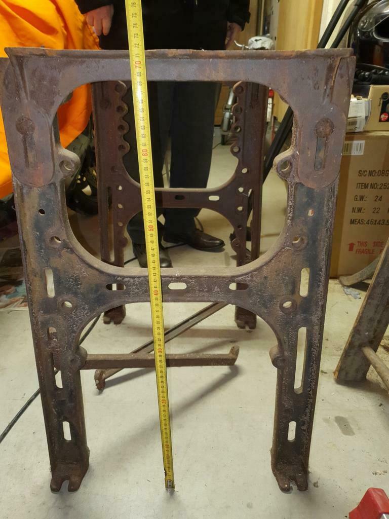 Gietijzer #antieke #industriële tafelpoten tbv boomstamtafel, Antiek en Kunst, Antiek | Meubels | Tafels, Ophalen of Verzenden