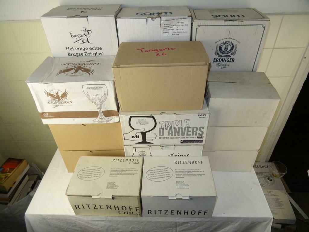 Collection de verres à bière  20 boîtes Egalement par boite, Collections, Enlèvement ou Envoi, Comme neuf, Verre ou Verres, Autres marques