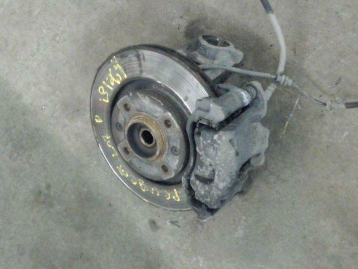 moyeu droit  peugeot  207 diesel, Utilisé, Peugeot