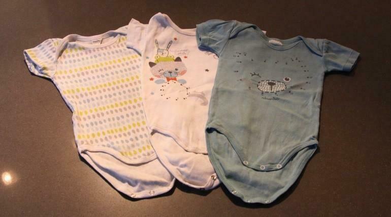 Body Absorba taille 68 - 9 mois, Garçon ou Fille, Enlèvement ou Envoi, Comme neuf, Vêtements de nuit ou Sous-vêtements