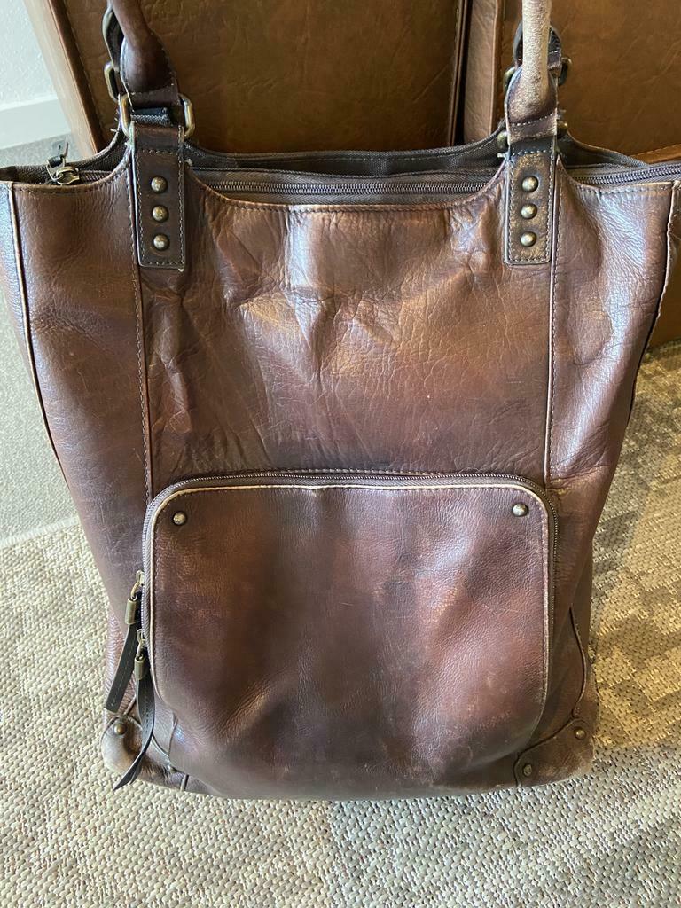 Super mooie en degelijke leren laptoptas HP 1-800-HP-Invent, Computers en Software, Laptoptassen, Ophalen of Verzenden