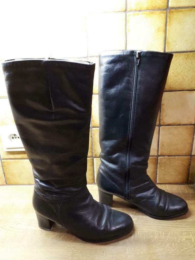 Zwarte laarzen maat 39, Hoge laarzen, Zwart, Ophalen of Verzenden, Gedragen