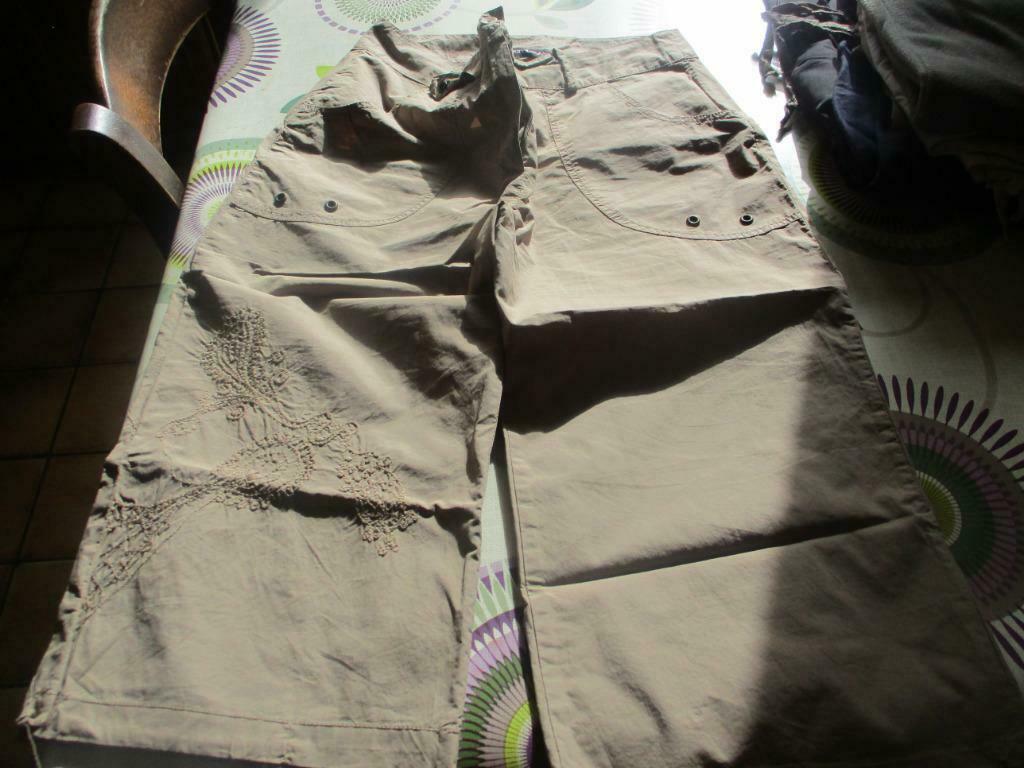 PANTACOURT DAME BEIGE "LA FEE MARABOUTEE". TAILLE 36., Enlèvement ou Envoi, Neuf, Taille 36 (S), Beige