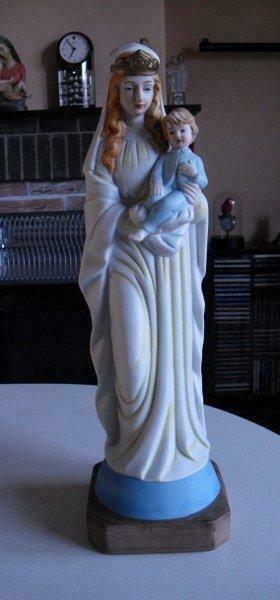 Maria beeld met kind, Ophalen