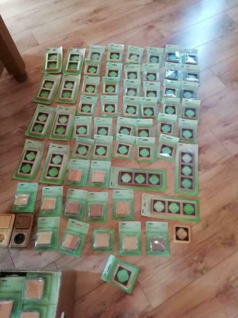 schakelaars en stopcontacten in echt hout, Ophalen of Verzenden, Nieuw