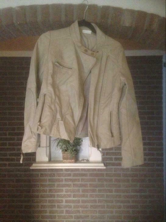 Beige jasje, Ophalen, Zo goed als nieuw, Beige, Jasje