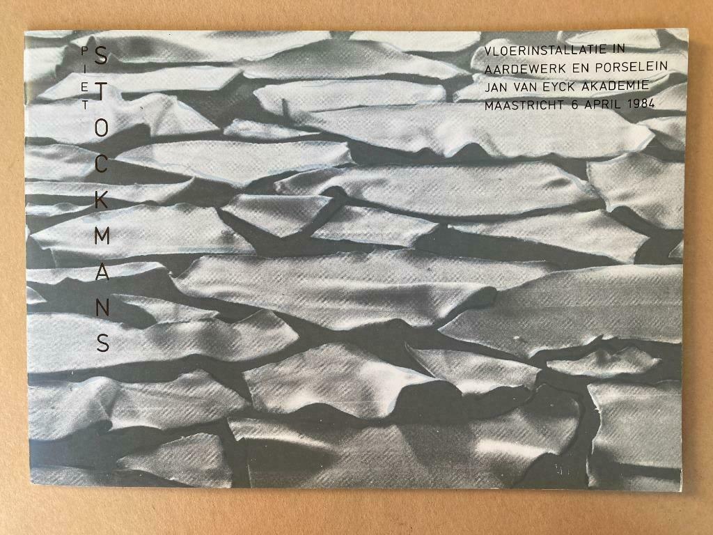 Piet Stockmans - vloerinstallatie in aardewerk... 1984, Enlèvement