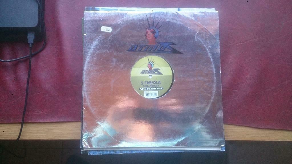 Atmoz / 2 fabiola - new years day, Cd's en Dvd's, Vinyl | Dance en House, Ophalen of Verzenden