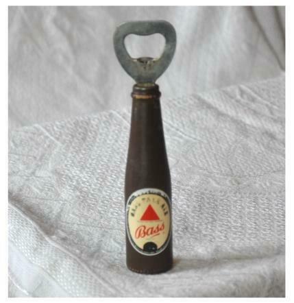 decapsuleur n°2 manche bouteille bois bass, Enlèvement ou Envoi, Utilisé