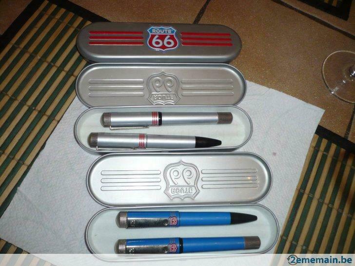 boite a  stylos, Verzamelen, Ophalen, Nieuw