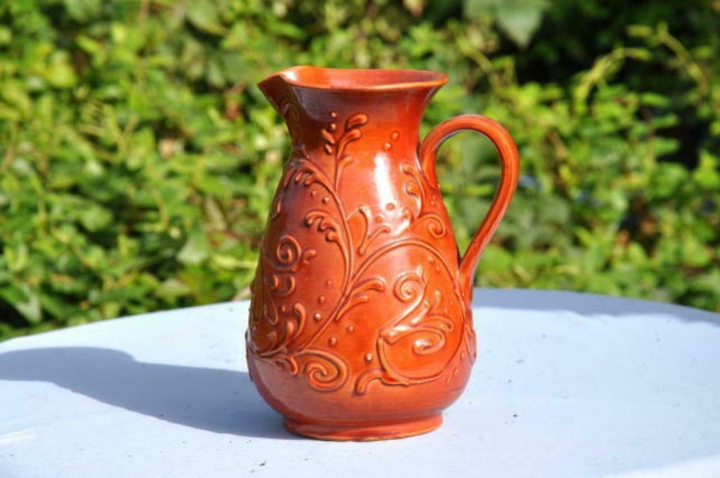 § pichet barbotine décor entrelacs, Antiquités & Art, Enlèvement ou Envoi