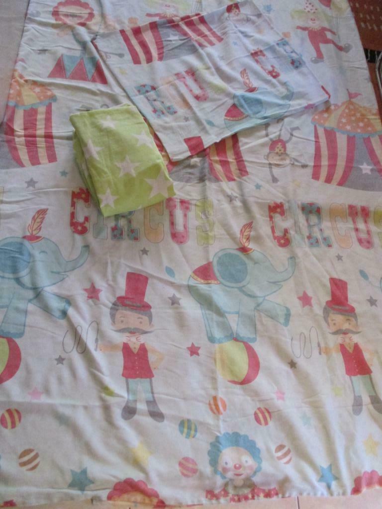 parure de lit Circus, Enfants & Bébés, Chambre d'enfant | Linge de lit, Enlèvement ou Envoi, Utilisé, Housse de couette