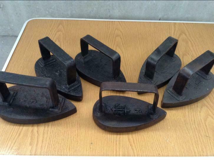 Gietijzeren strijkijzers, Ophalen