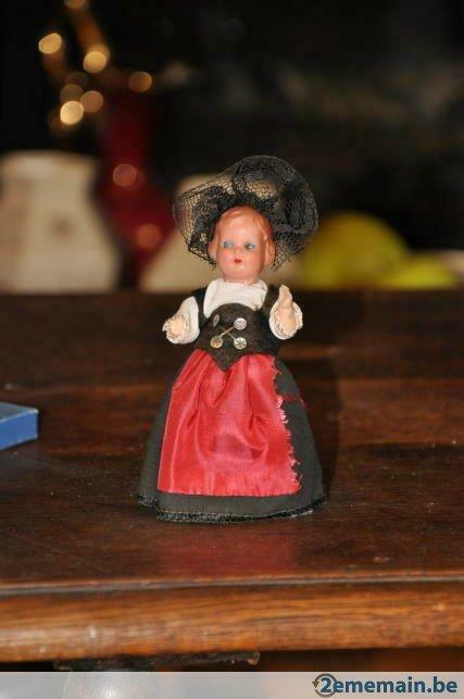 poupée floklorique alsacienne, Collections, Utilisé