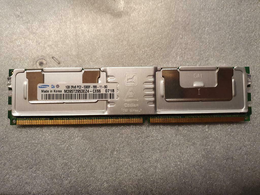Samsung barrettes mémoire RAM 1GB DDR2. Pour serveur., Computers en Software, RAM geheugen, Ophalen of Verzenden, Gebruikt, DDR2