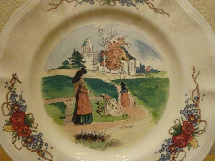Assiette Sarreguemines., Antiquités & Art, Enlèvement