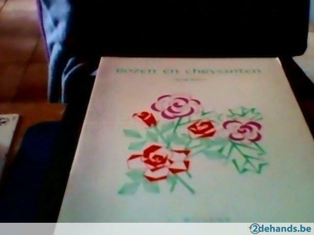 Rozen en Chrysanten, Ophalen of Verzenden, Nieuw