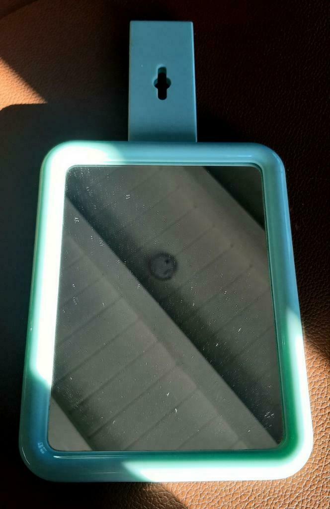 Kampeer spiegel / strandcabine spiegel, Caravans en Kamperen, Kampeeraccessoires, Zo goed als nieuw, Ophalen of Verzenden