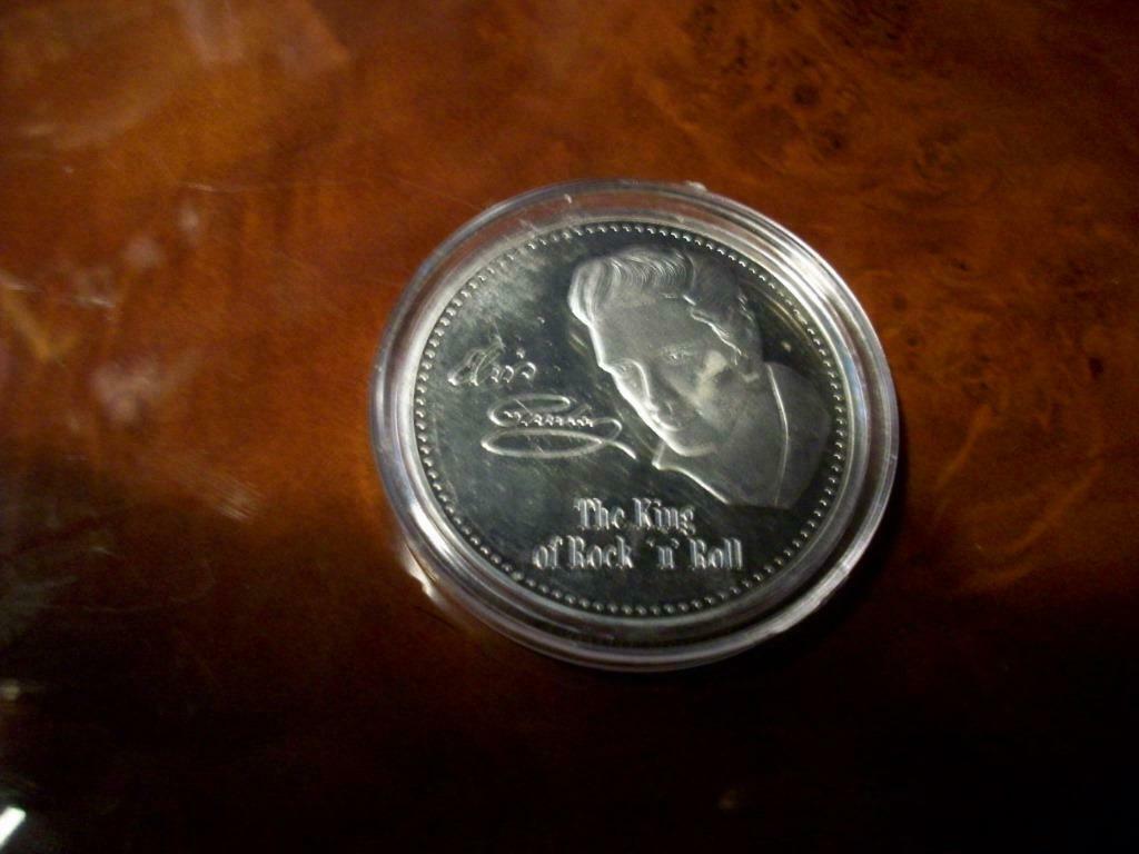 médaille commémorative ELVIS PRESLEY, Collections, Enlèvement, Neuf