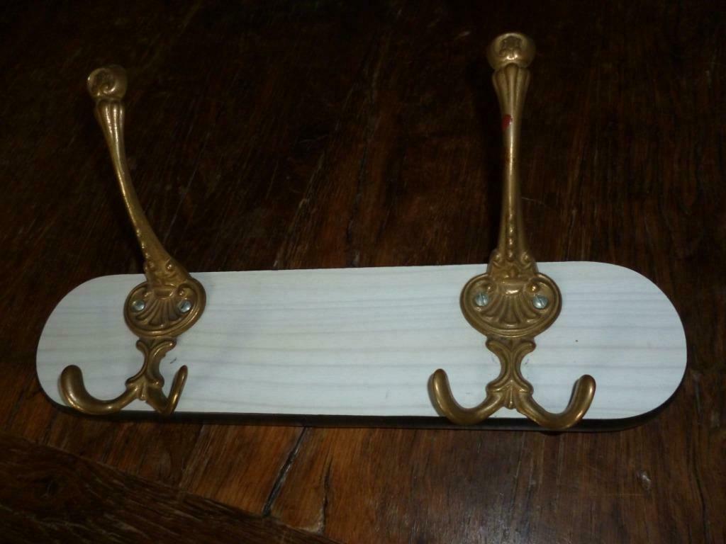 Ancien porte-manteau en formica avec crochets en cuivre, Antiquités & Art, Enlèvement ou Envoi