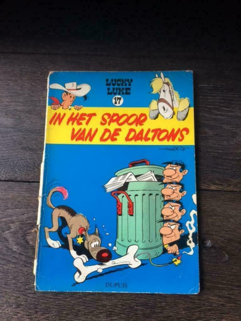 Lucky Luke-In het spoor van de Daltons (1e druk 1962), Gelezen, Eén stripboek, Ophalen of Verzenden, Morris