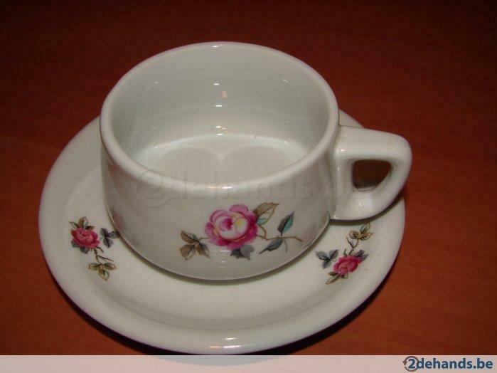 Tas met ondertas in stevig porselein, Ophalen, Nieuw, Porselein, Kop(pen) en/of Schotel(s)