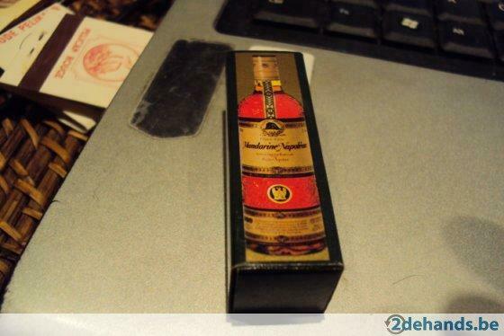 Mandarine Napoleon, Collections, Utilisé, Boîtes ou marques d'allumettes