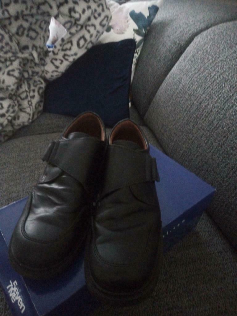 chaussures enfants pointe 37 cuir, Enlèvement ou Envoi, Comme neuf, Leder