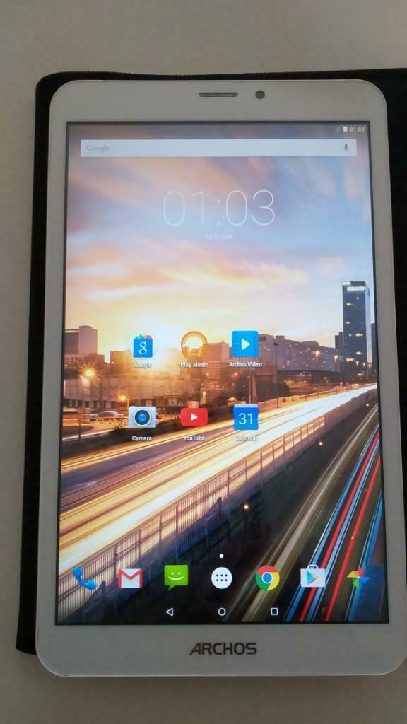 Archos 8 inch tablet, Ophalen of Verzenden, Zo goed als nieuw, 8 inch, Gps