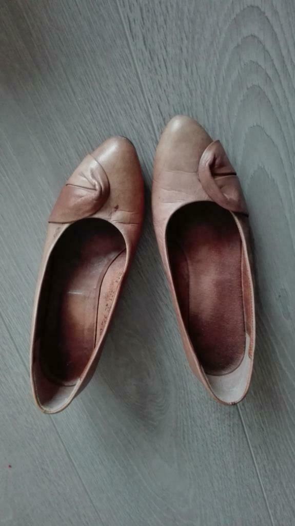 bruine damespumps maat 37, Ophalen of Verzenden, Zo goed als nieuw, Bruin, Pumps