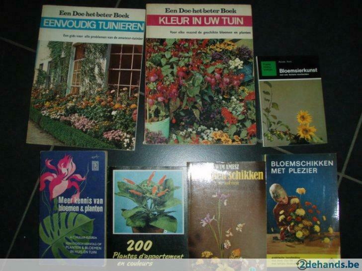 Bloemschikken, Planten en tuin, Ophalen of Verzenden, Zo goed als nieuw, Overige onderwerpen